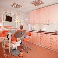 selyemfényű festett fogorvosi rendelő bútor